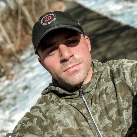 Meet your Posher, Franklin - Picture 3 of 8